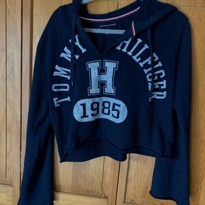 Tommy Hilfiger cropped hoodie